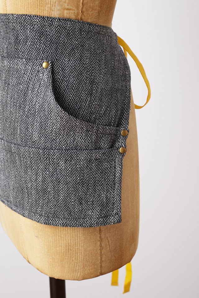 Task Apron #1