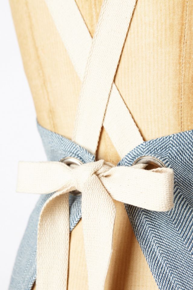 Farine Apron #1