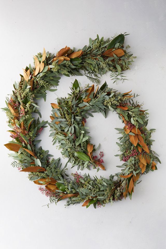 Magnolia & Pepperberry Garland #1
