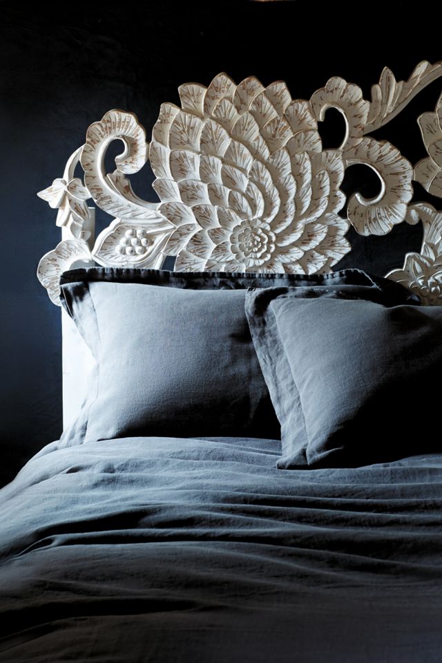 Handcarved Lotus Bed #8