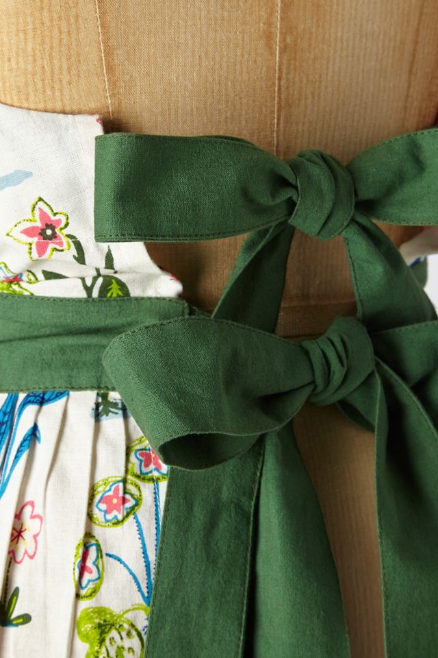 Villa Apron #2