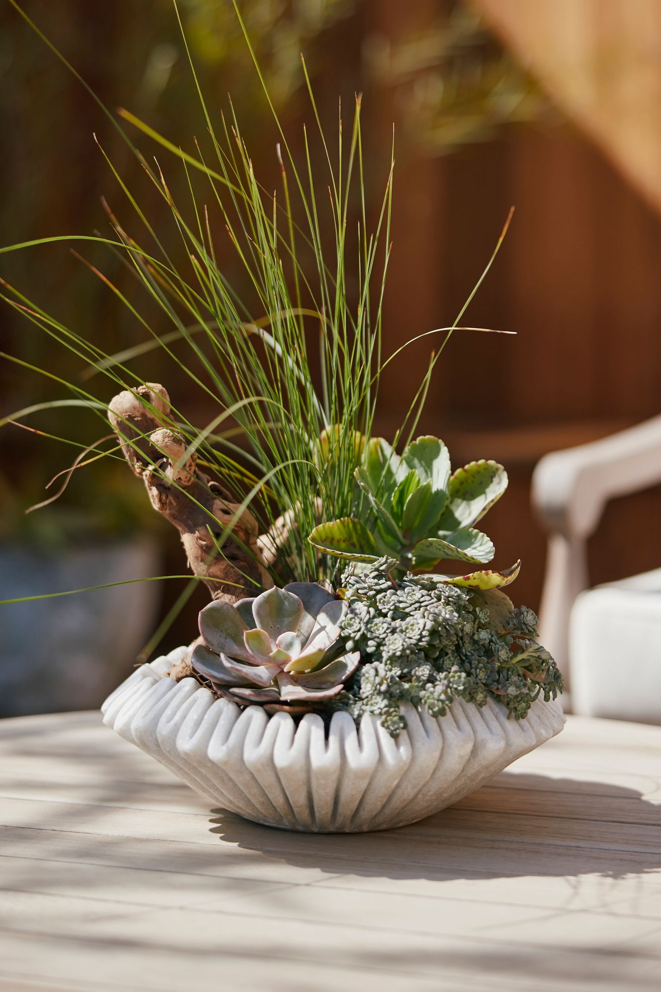 Ruffled Marble Bowl - White, M