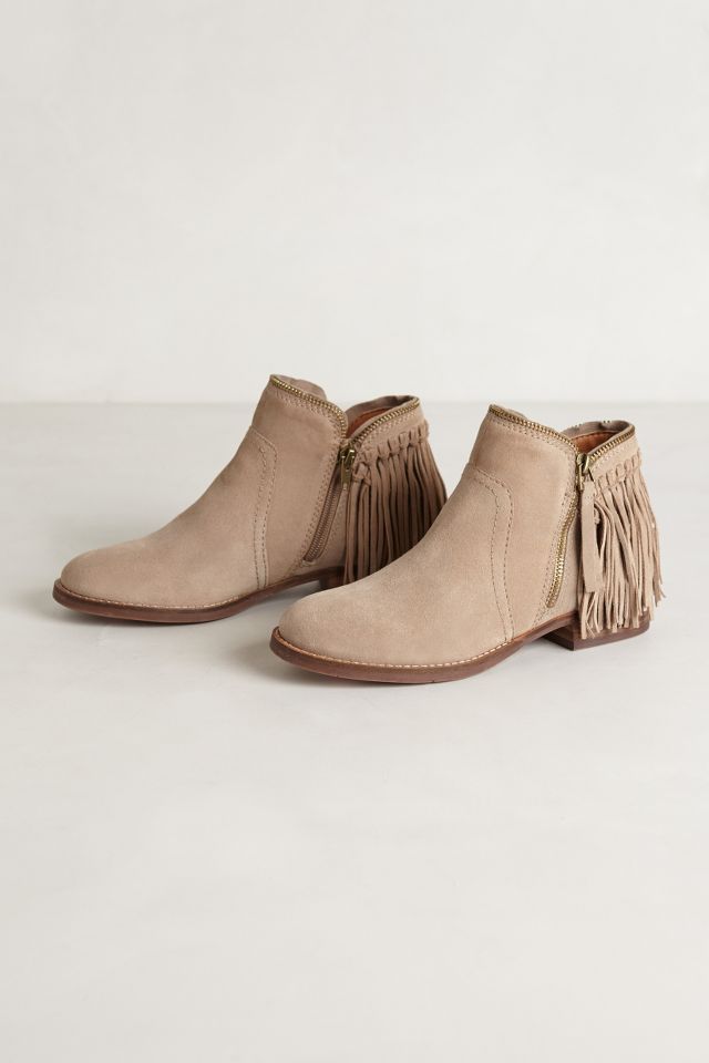 Dolce vita shop fringe booties