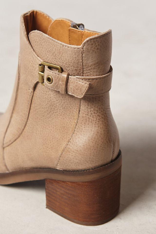 Latigo Angostina Booties #4
