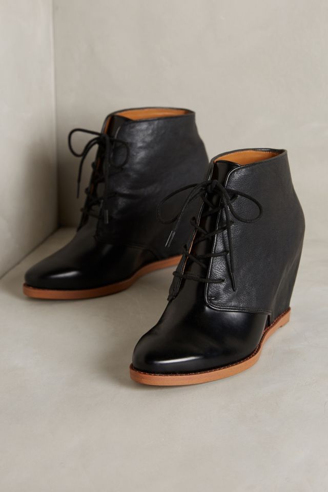 Dv wedge clearance booties