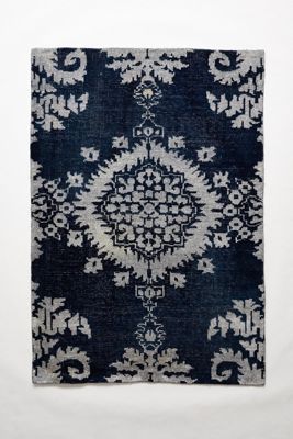 Hand-Knotted Stonewashed Medallion Rug