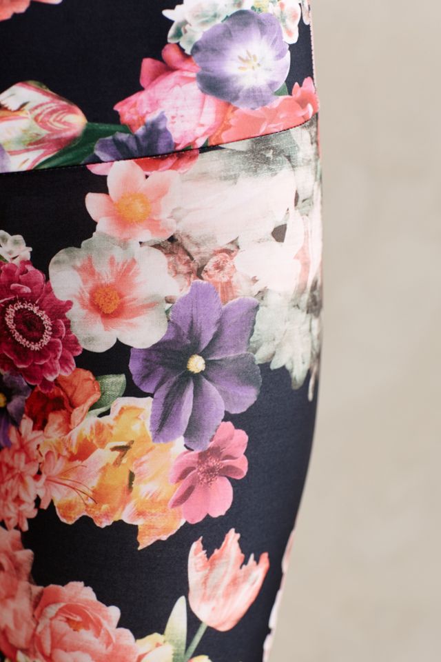 Pop-Print Capri Leggings #6