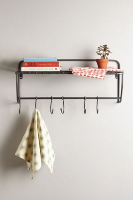 Colton Train Rack