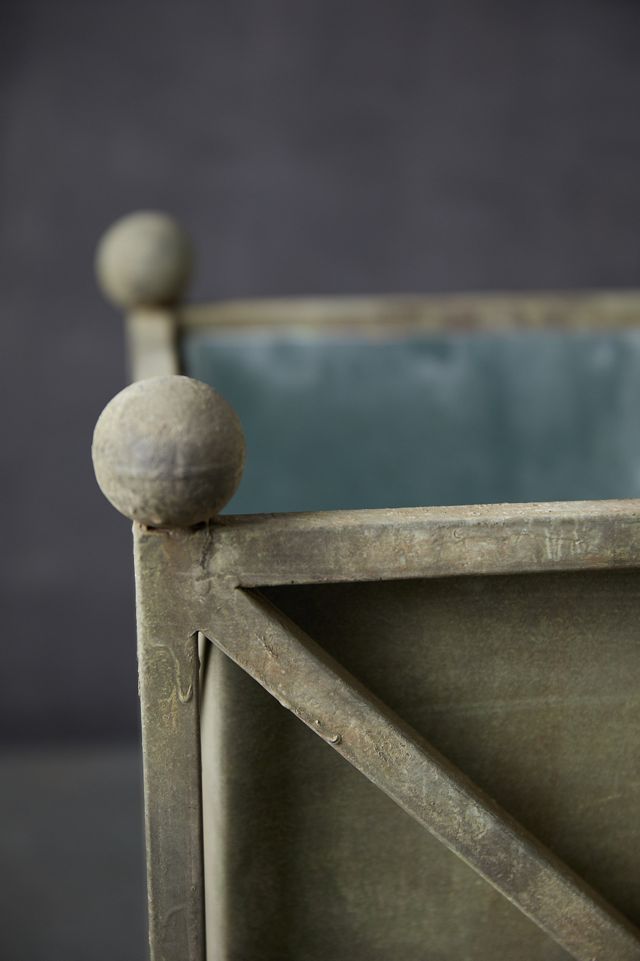 Wrought Iron Cross Bar Planter #2
