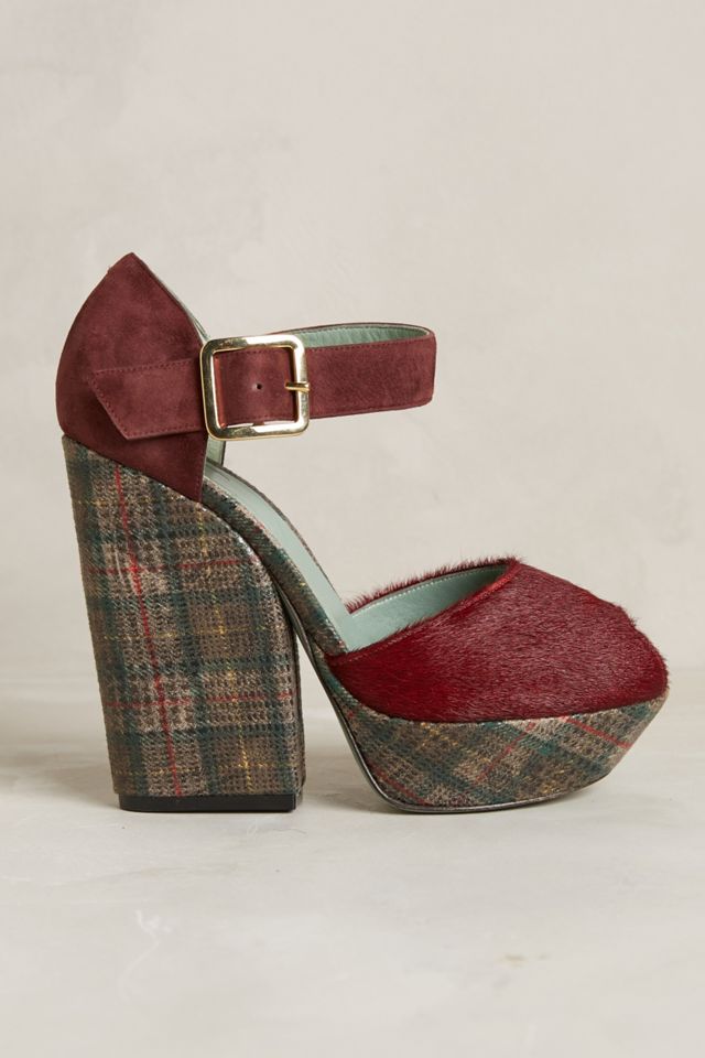 Paola d'Arcano Dalia Platforms #1
