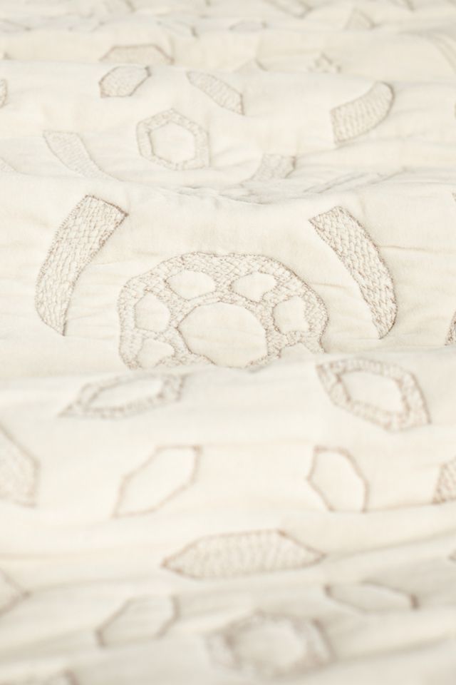 Ayar Coverlet #1