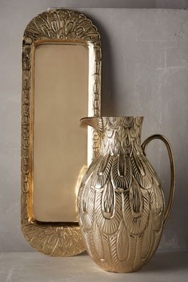 Aureate Plumes Serveware