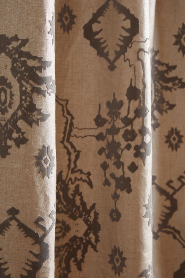 Copacati Curtain #1