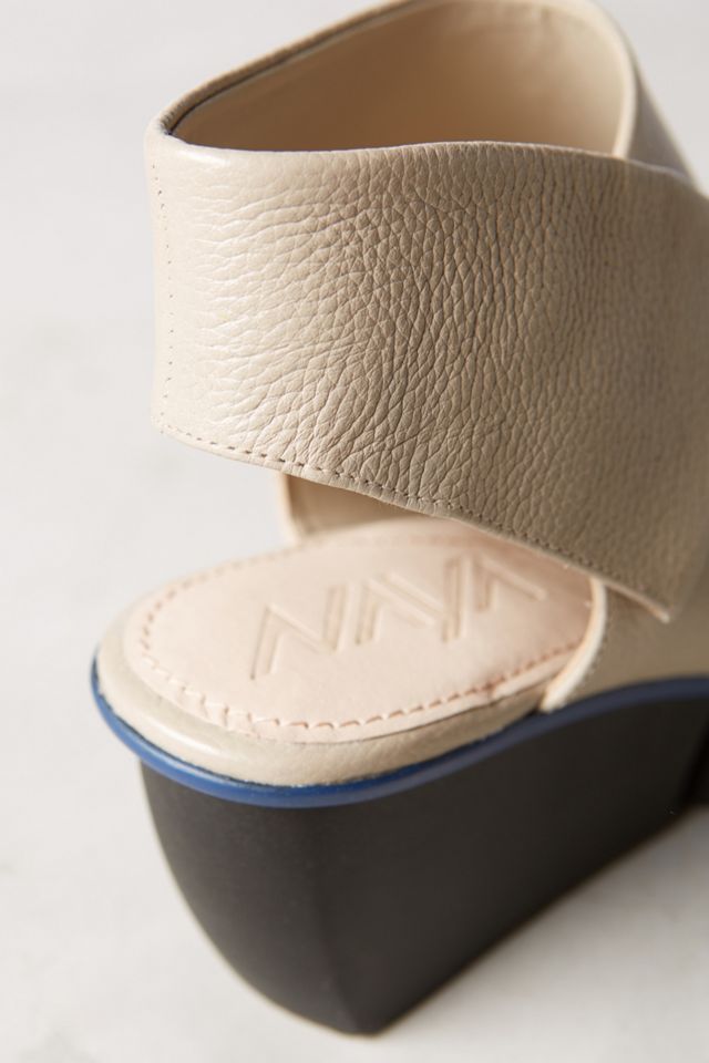 Naya Seeker Wedges #4