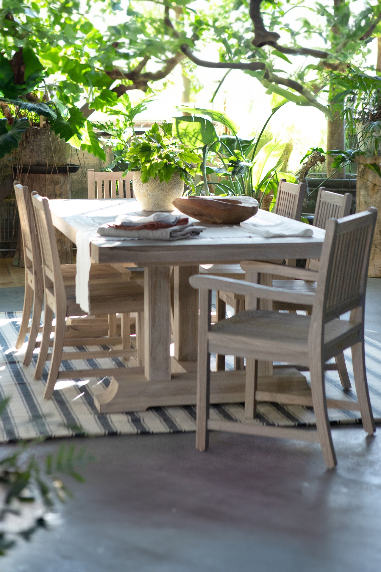 Country Teak Dining Table