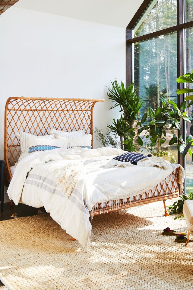 Anthropologie deals queen bed