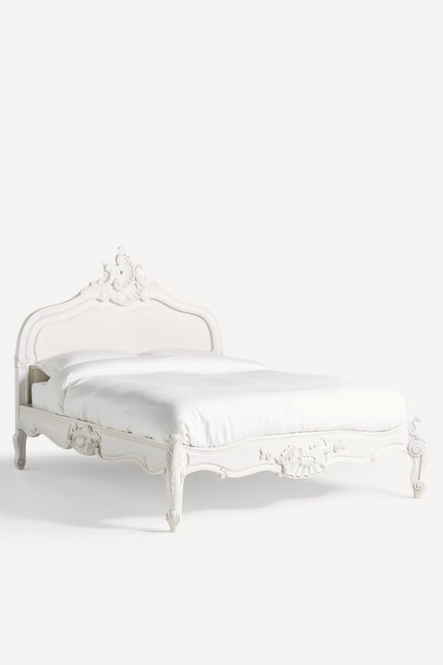 Menara Bed