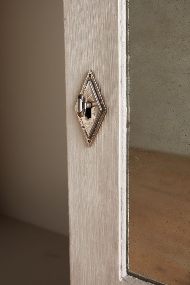 Mirelle Armoire #5