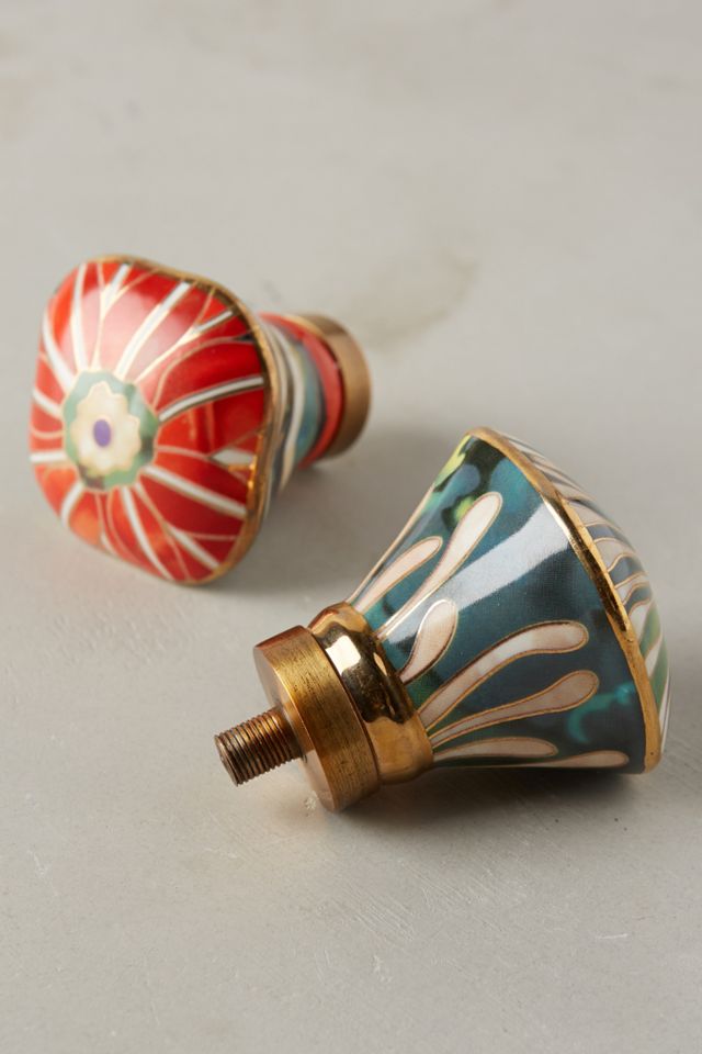 Chrysanthemum Finials #1