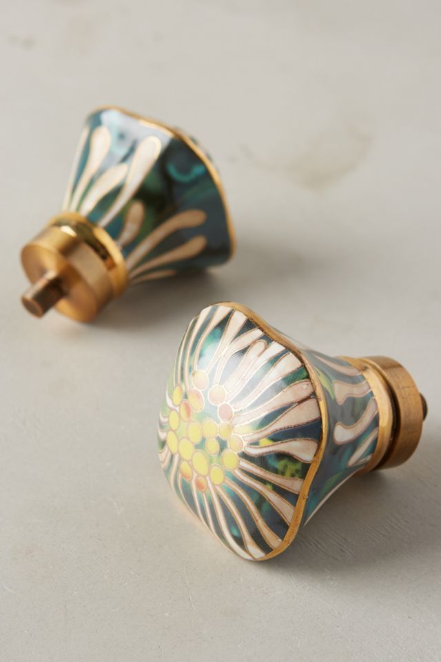 Chrysanthemum Finials #2