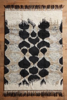 Pebbled Pond Rug