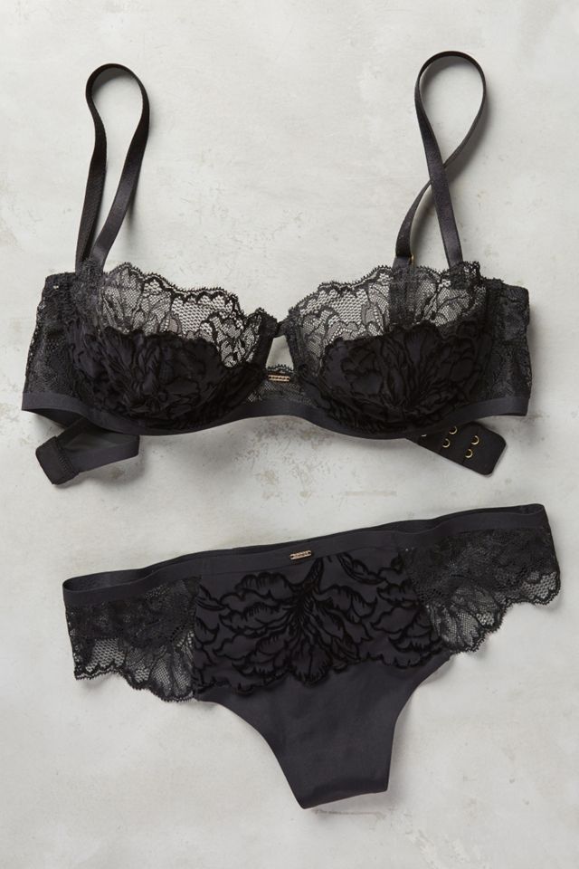 Triumph Lace Thong #1