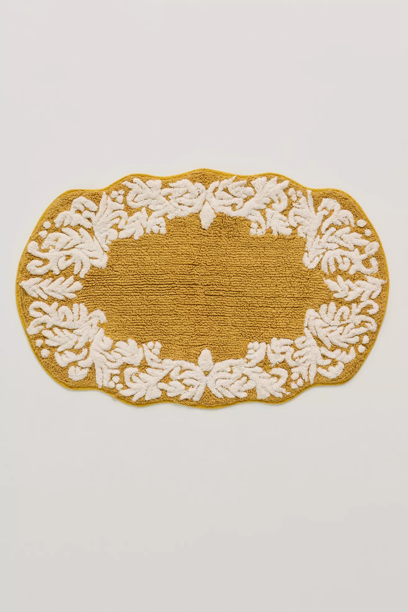 Geraldine Tufted Cotton Bath Mat - thumbnail 2