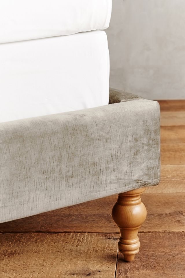 Slub Velvet Ainsworth Bed #3