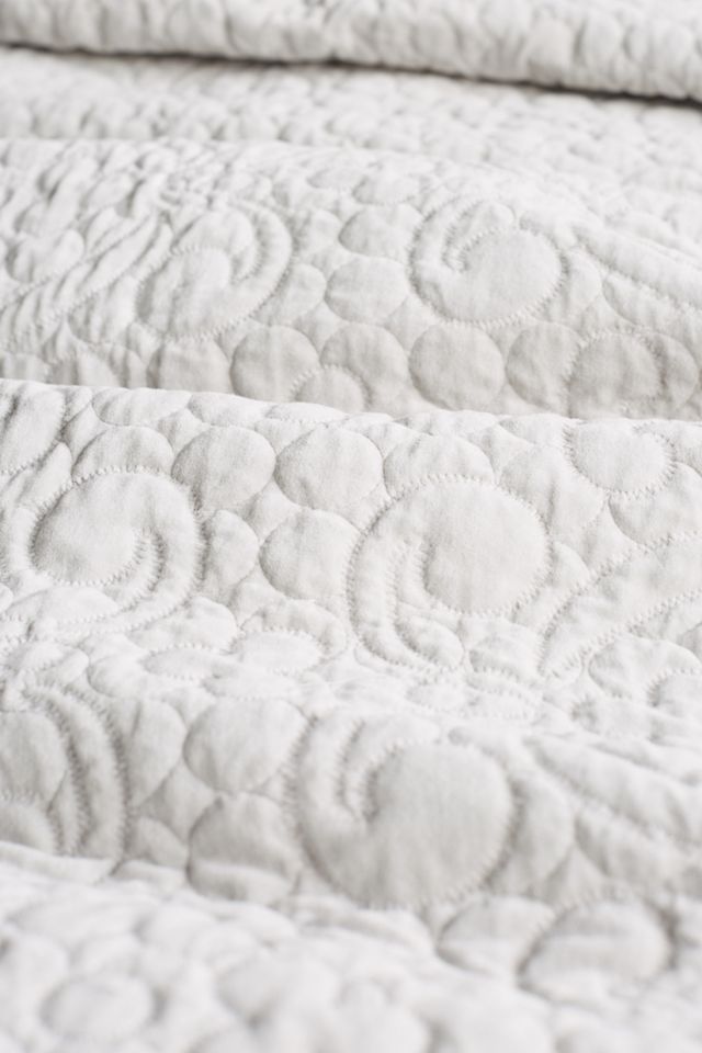 Minami Velvet Coverlet #1