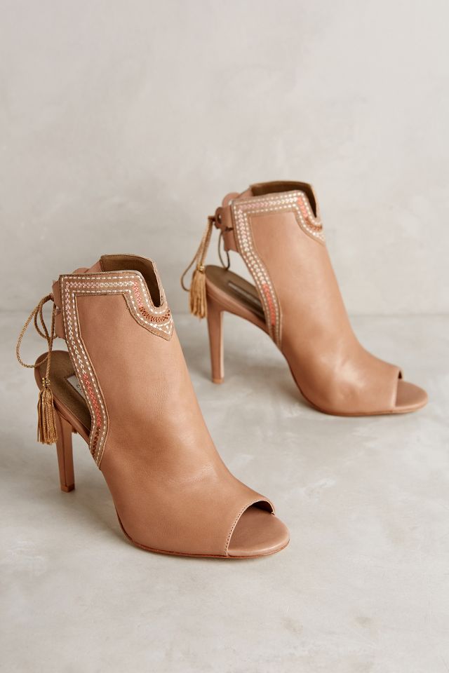 Cynthia vincent booties sale