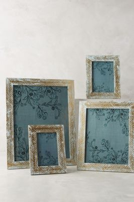 Pinequill Frame