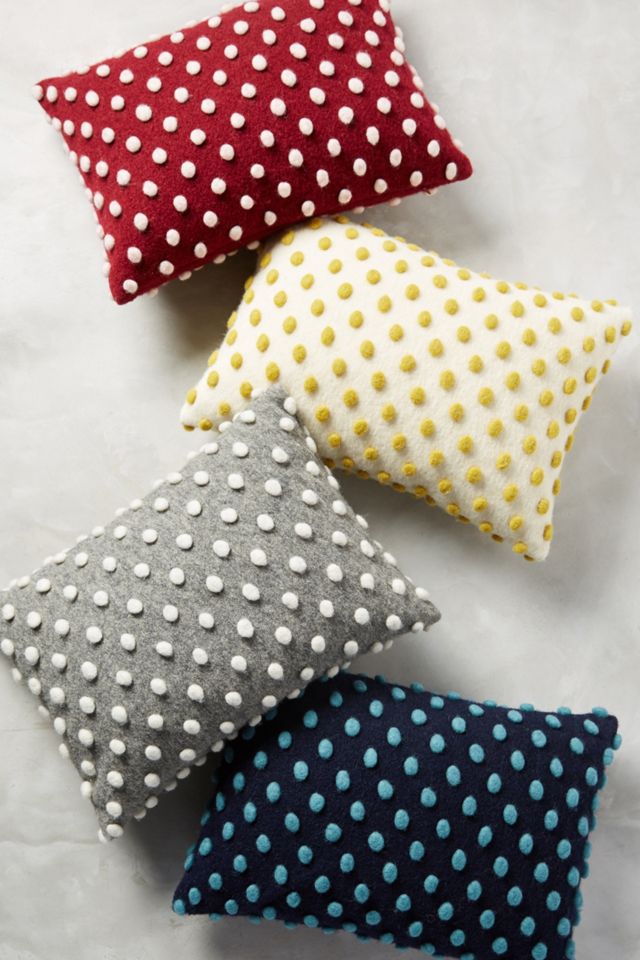 Woolen Pom Pillow #2