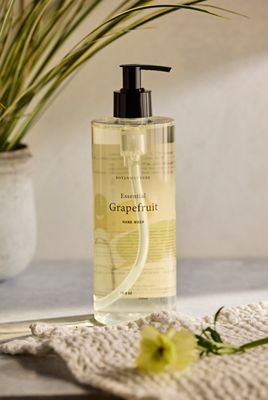 Botaniculture Essential Grapefruit Hand Soap