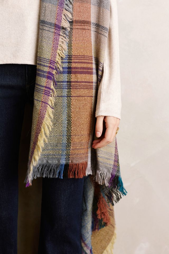 Chamechaude Poncho #2