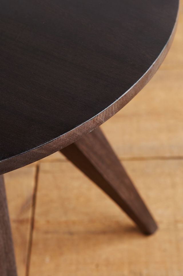 Betania Side Table, Taper #1