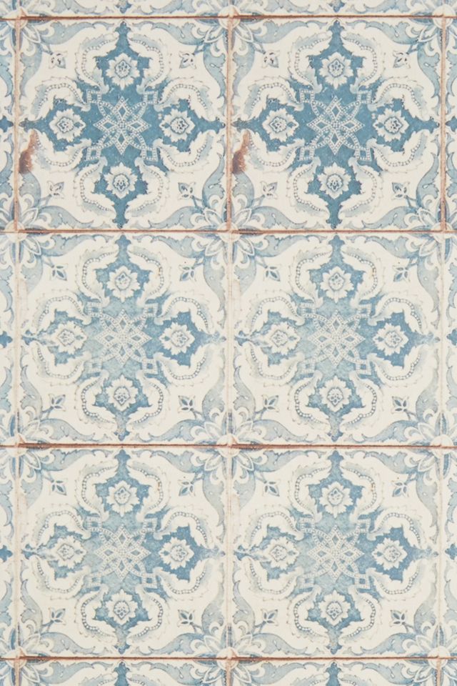Kaleidoscopic Crest Wallpaper #4