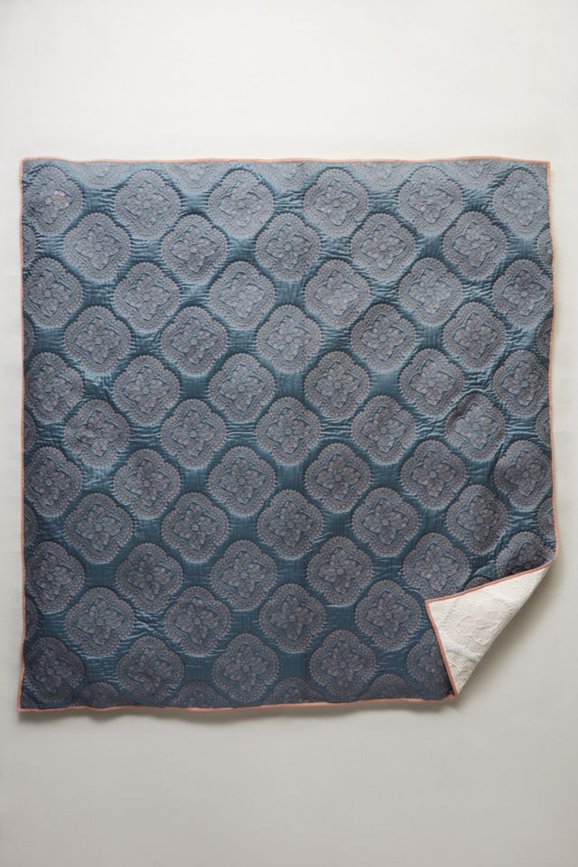 Peonia Coverlet #2