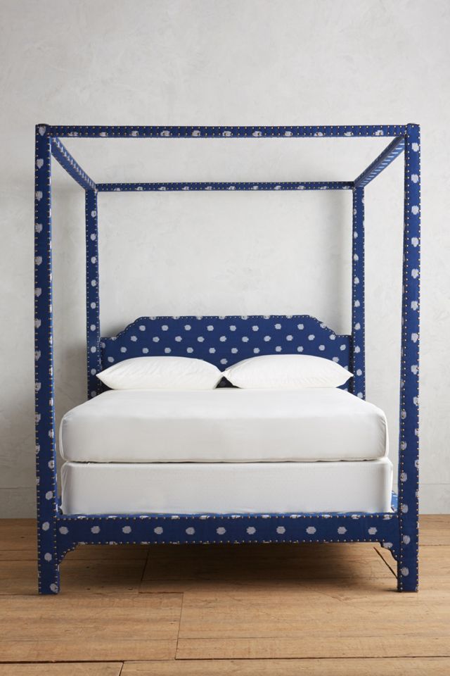 Dotty Nailhead Bed #1