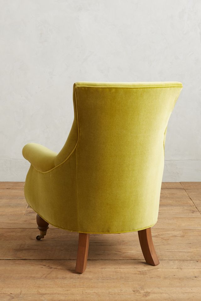 Astrid 2025 chair yellow