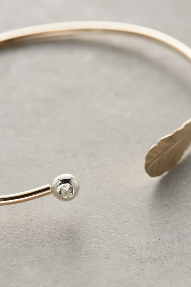 Mercure Feather Cuff #1