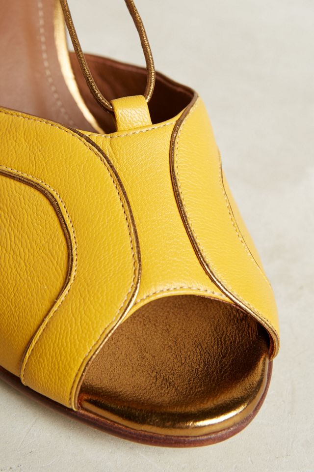 Luiza Perea Montone Heels #3