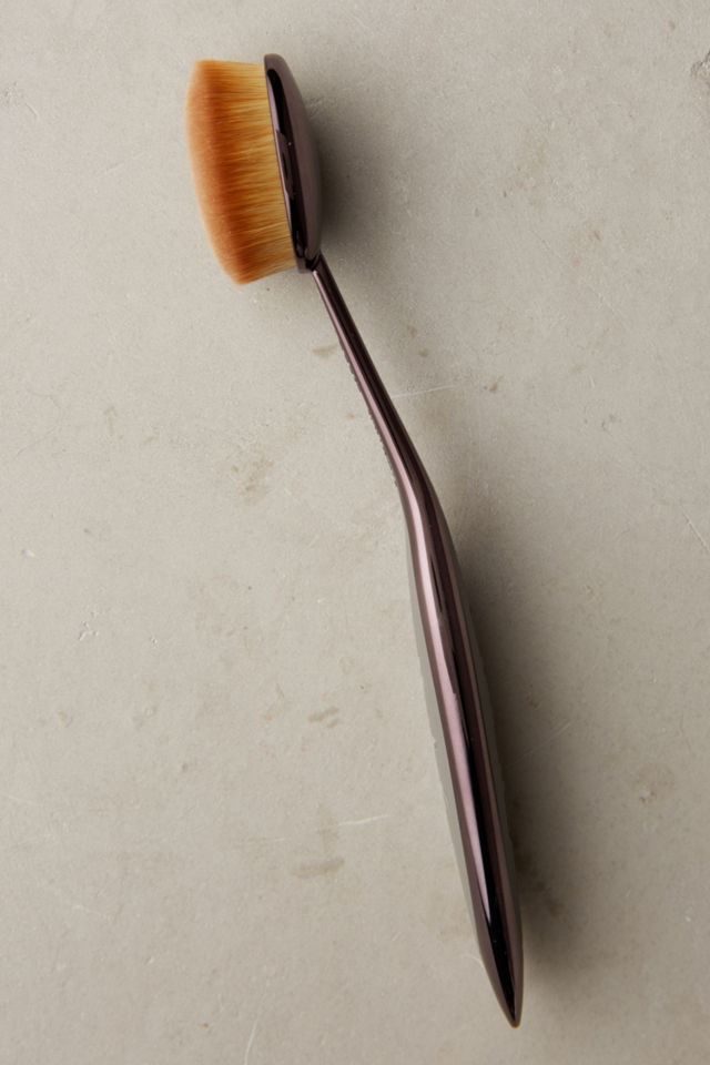 Artis Oval 6 Brush #1