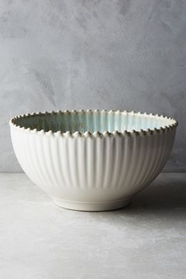 Lirio Serving Bowl