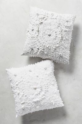 Georgina Pillow