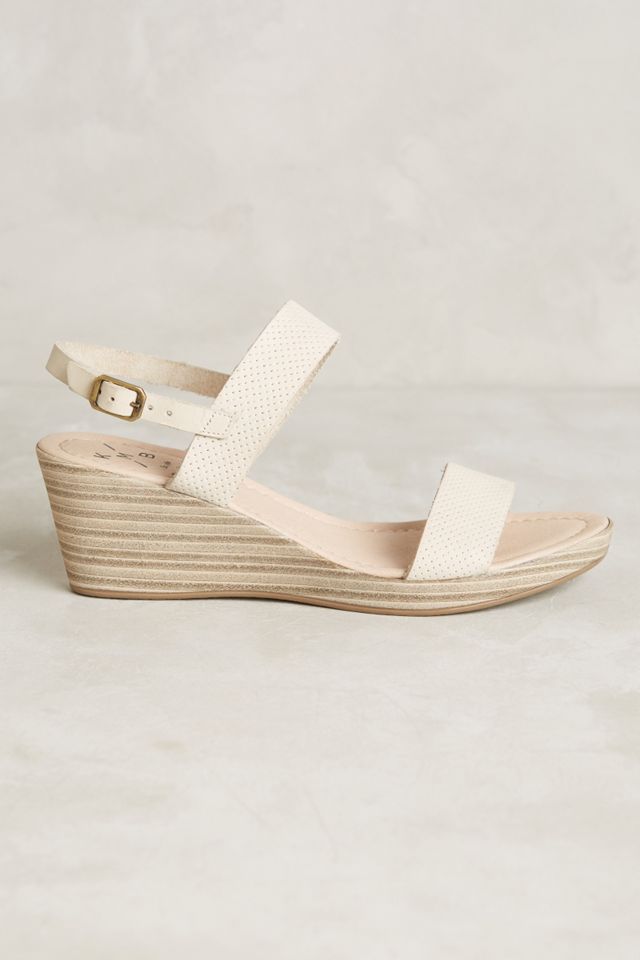 KMB Clari Wedges #1