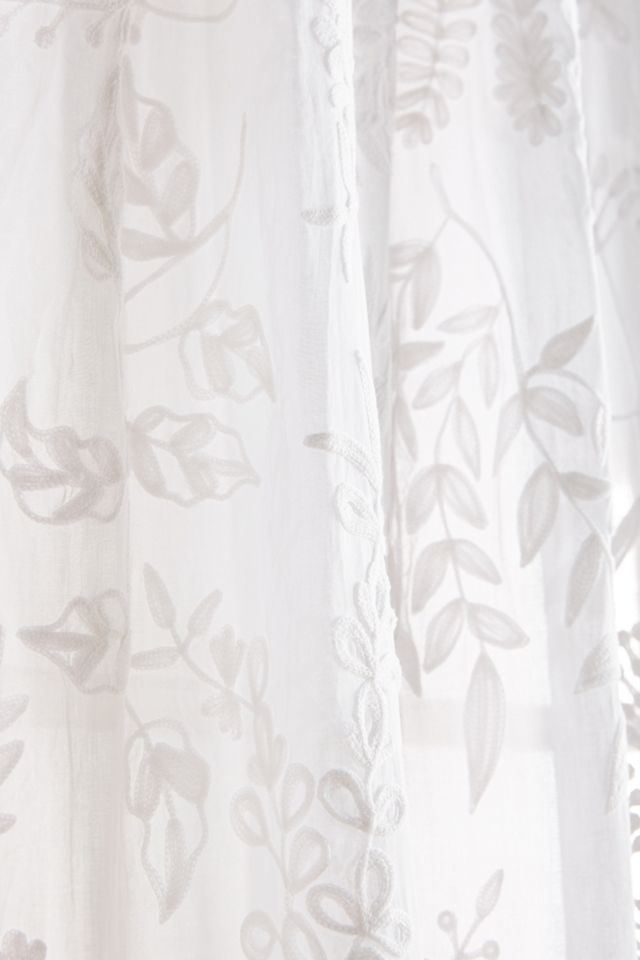 Blanched Flora Curtain #2