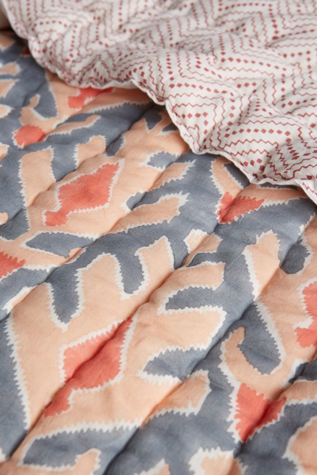 Kerry Cassill Ituza Quilt #1