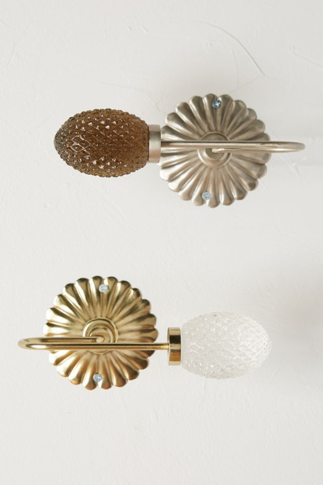 Quilted Glass Tieback #1