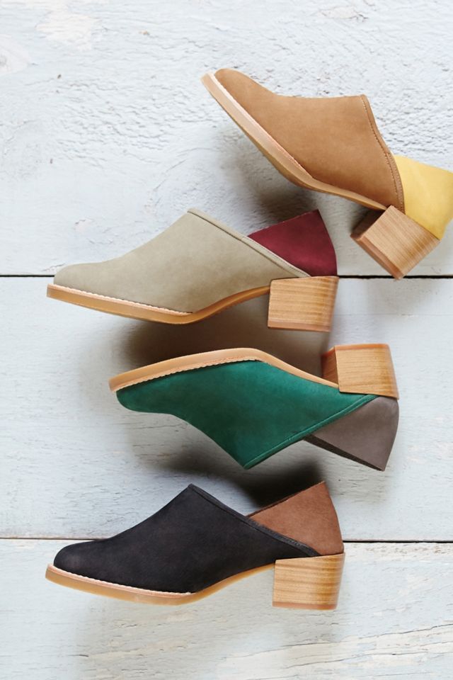 All Black Colorblock Fold-Back Booties #1