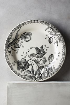 Gien Tulipes Noires Dinner Plate